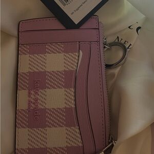 New kate spade wallet I shipped the same day